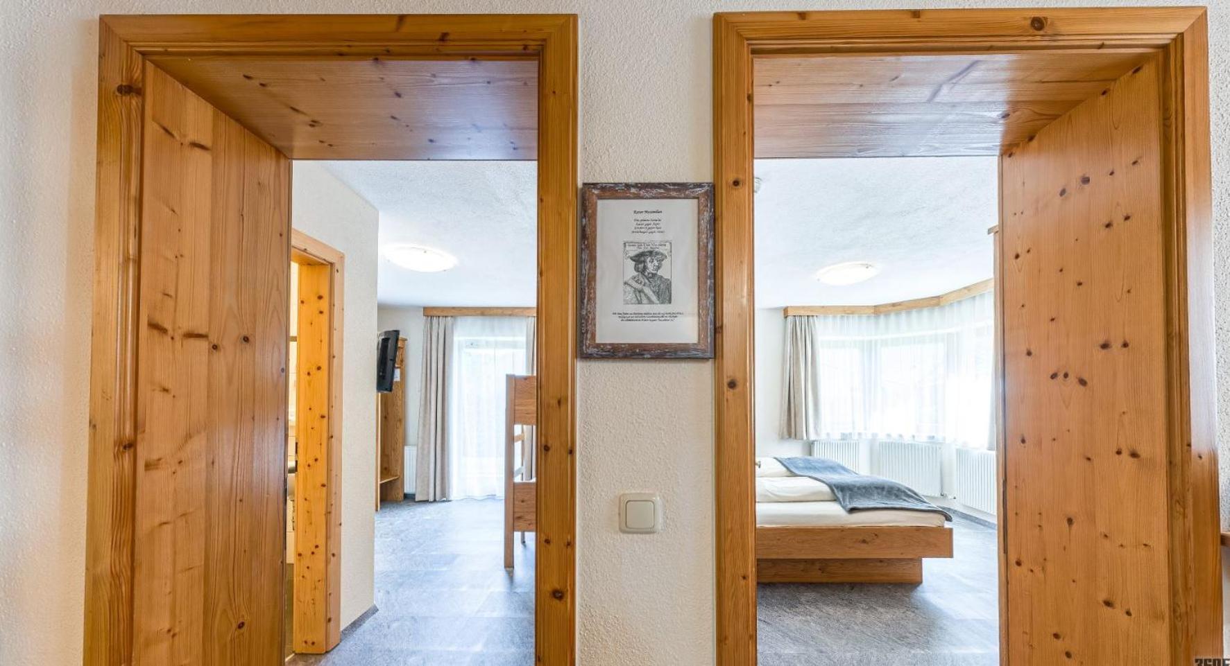 Appartements Am Burgsee Ladis Exterior photo
